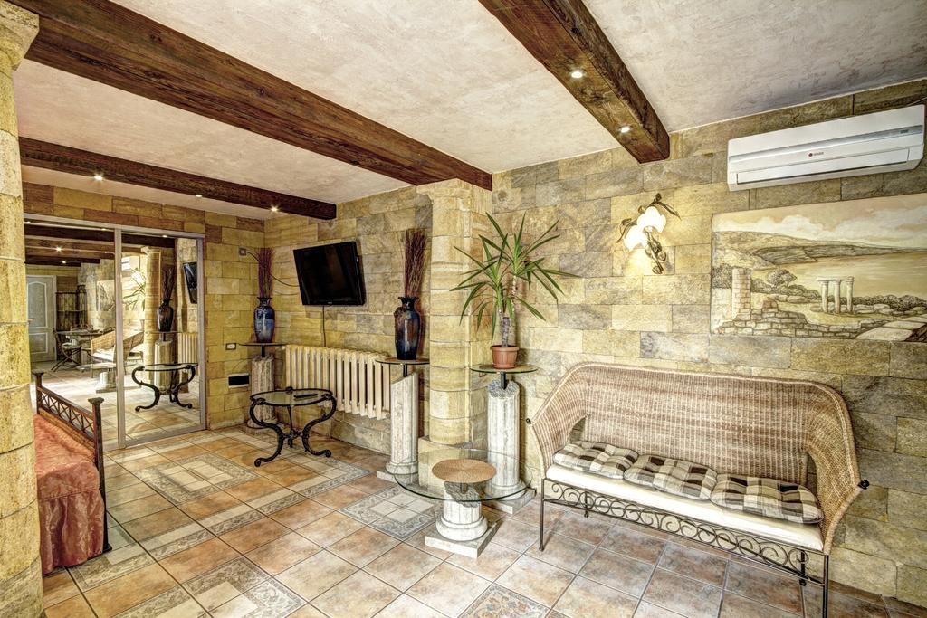 Riviera Apartments - Уединенный Отдых У Моря Odessa Kamer foto